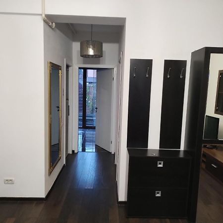 The Unique Apartment Roşu Dış mekan fotoğraf