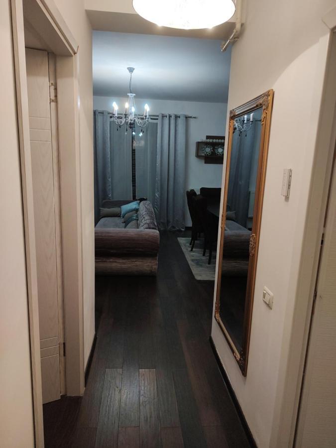 The Unique Apartment Roşu Dış mekan fotoğraf